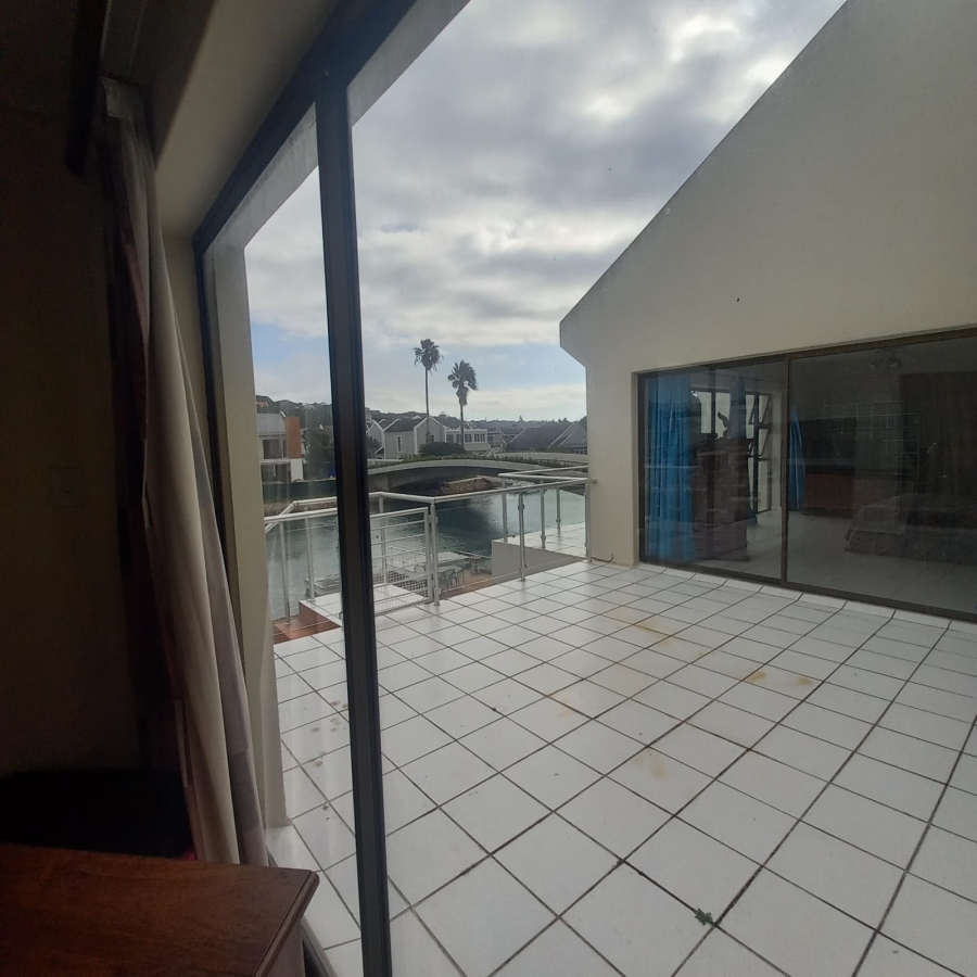 7 Bedroom Property for Sale in Royal Alfred Marina Eastern Cape